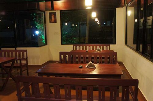 Misty Courtyard Resort Bungalow 18