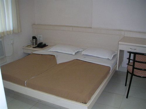 Hotel Tara International 17