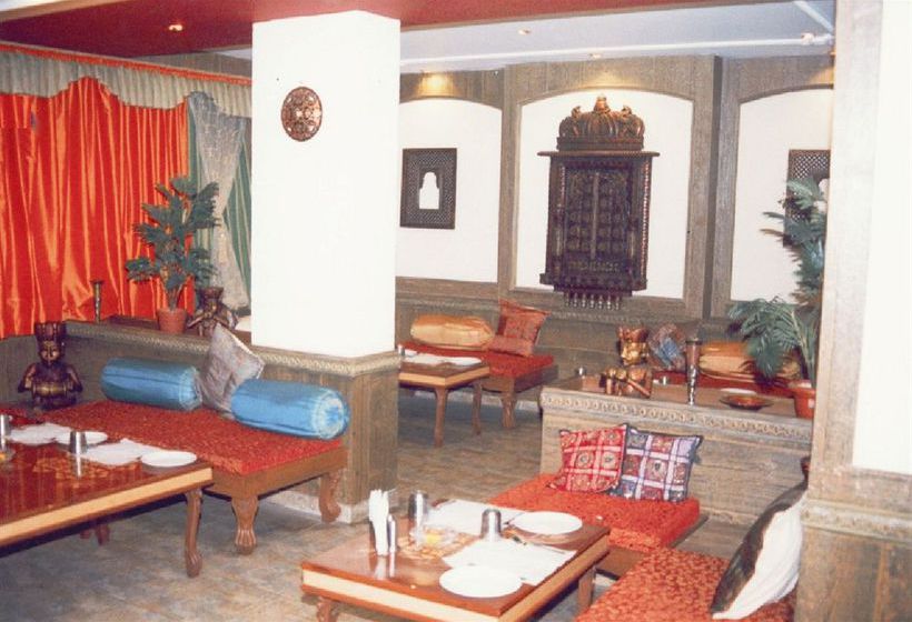 Hotel Tara International 5