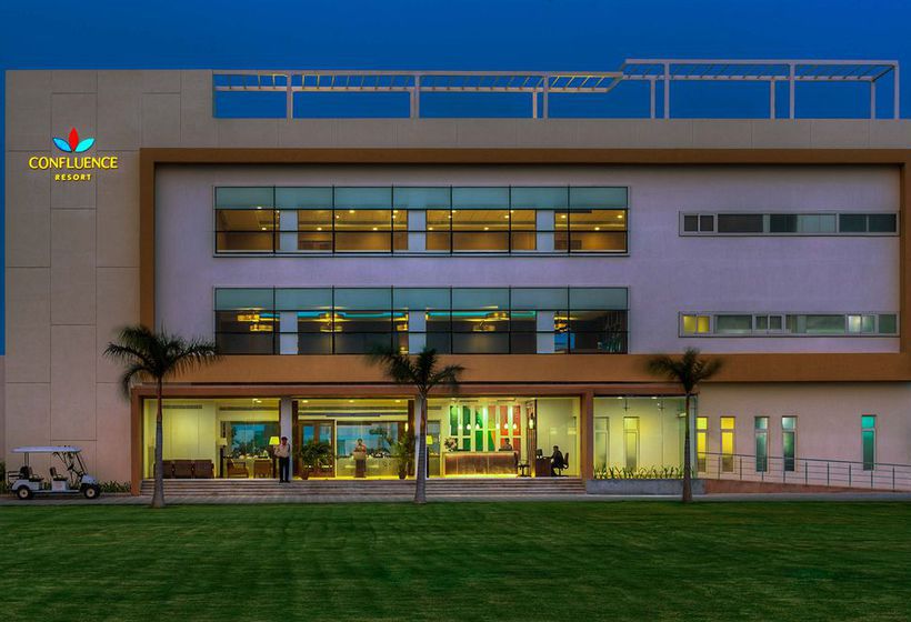 Confluence Banquets And Resort 17