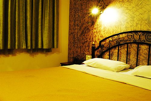 Hotel NeetaŽs Shanti Villa 3