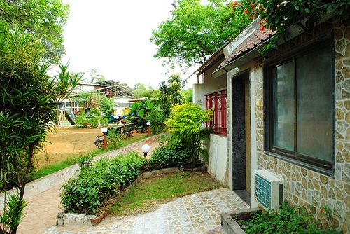 Hotel NeetaŽs Shanti Villa 4