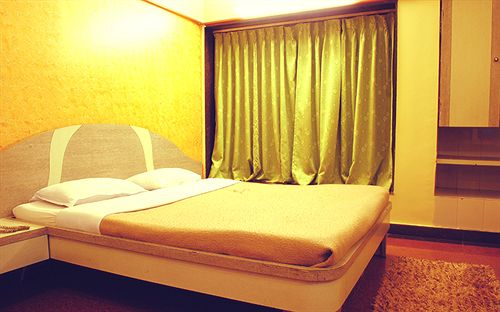 Hotel NeetaŽs Shanti Villa 6