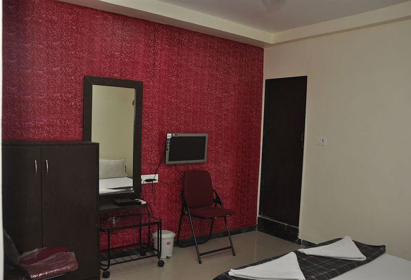 Hotel Chakrika Lodging 2