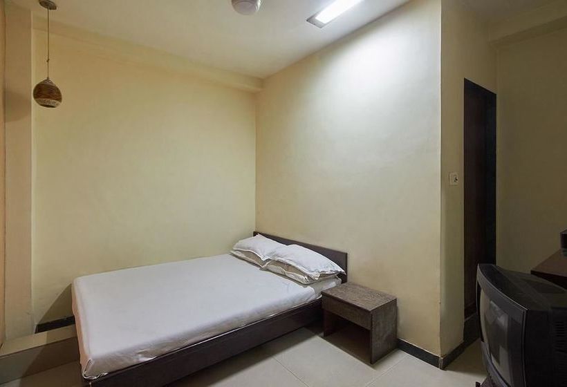 Hotel Chakrika Lodging 3