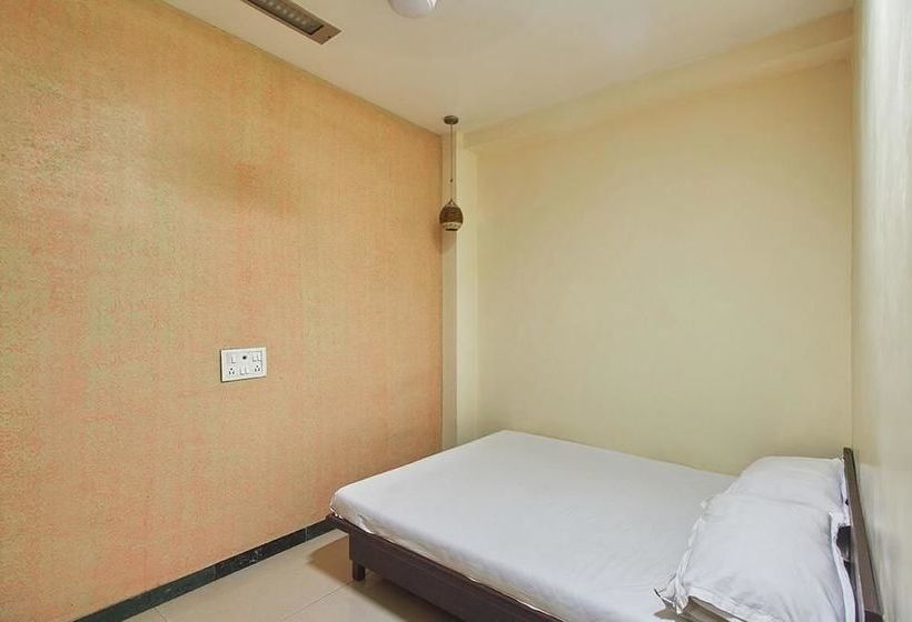 Hotel Chakrika Lodging 6