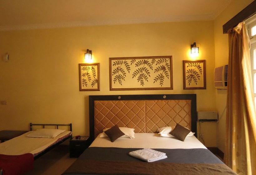 Hotel The Golden Nest Serviced Apartments 6