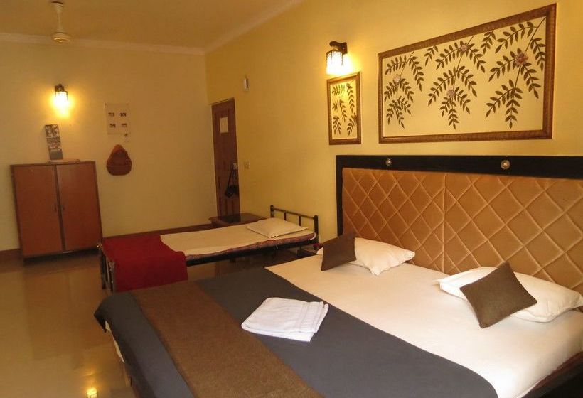Hotel The Golden Nest Serviced Apartments 8