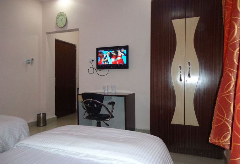 Hotel Om International 3