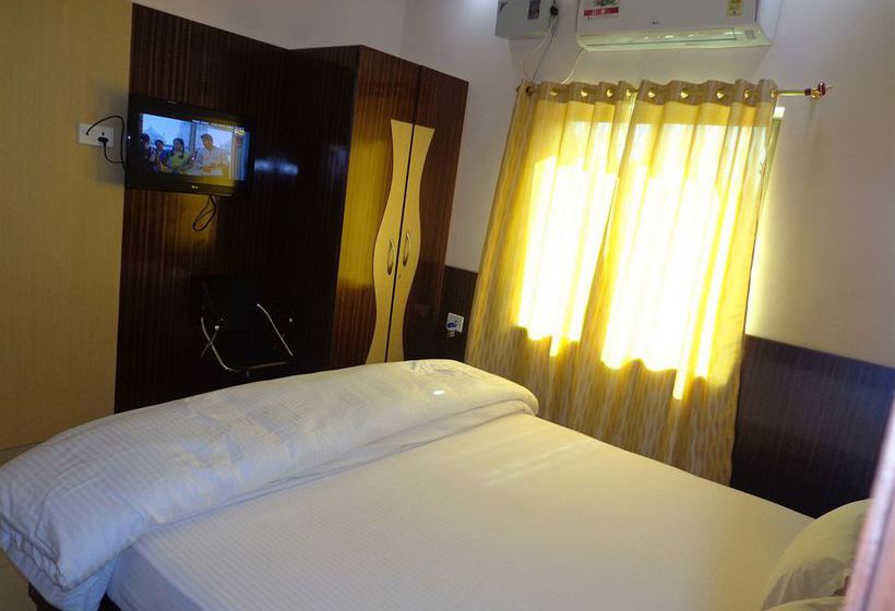 Hotel Om International 5