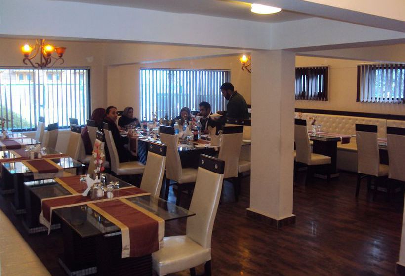 Hotel Pine Spring Gulmarg 2