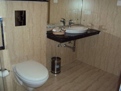 Hotel Pine Spring Gulmarg 3