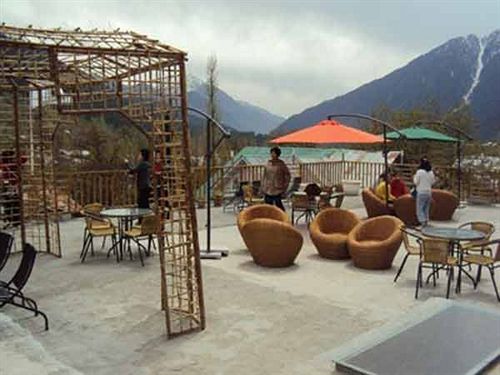 Hotel Pine Spring Pahalgam 19