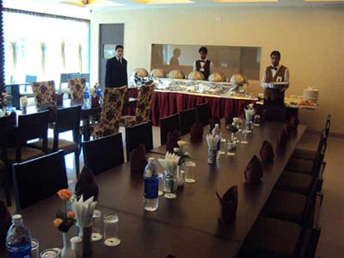 Hotel Pine Spring Pahalgam 20