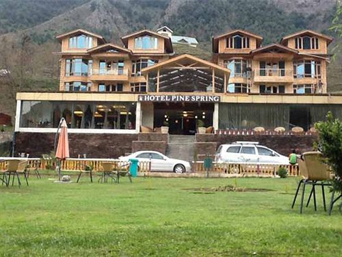 Hotel Pine Spring Pahalgam 3