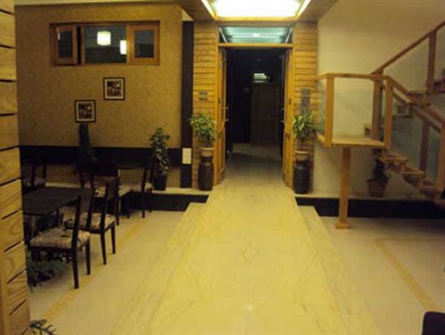 Hotel Pine Spring Pahalgam 4