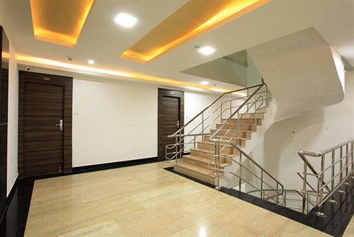 Hotel Sai International 7