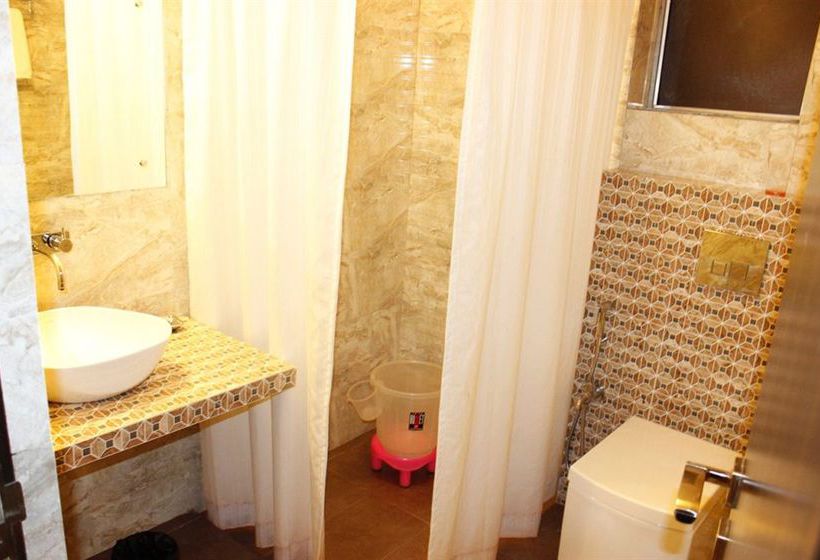 Hotel Tiara Calangute 8