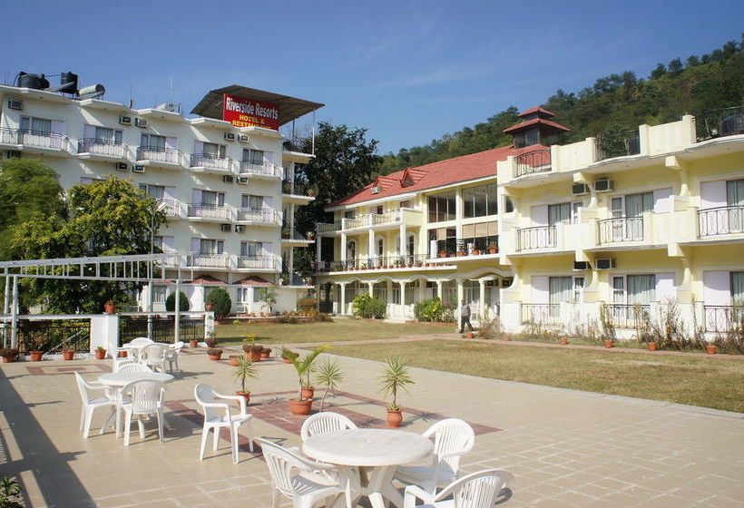 Hotel Riverside Resort 17