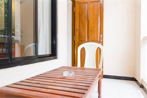 Hôtel White Orchid Resort 12