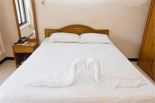 Hôtel White Orchid Resort 20