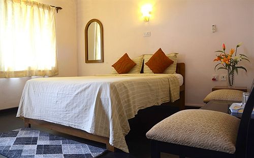 Hôtel White Orchid Resort 4