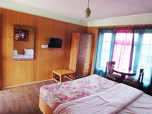 Hotel Kanika Himalayanview 16