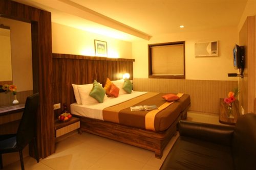 Hotel Ratna Palace Residency 10