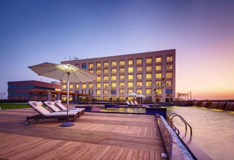 Hotel Balaji Sarovar Premiere 5