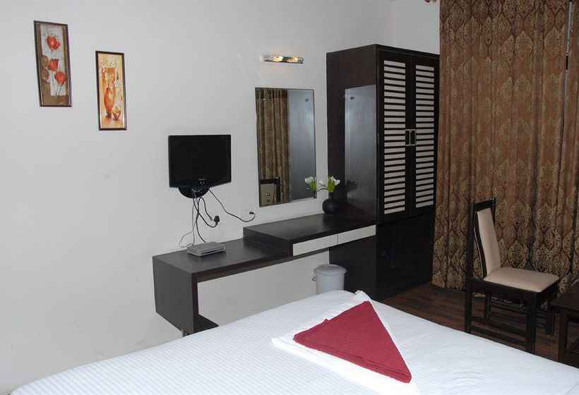 Hotel Enzo International 12