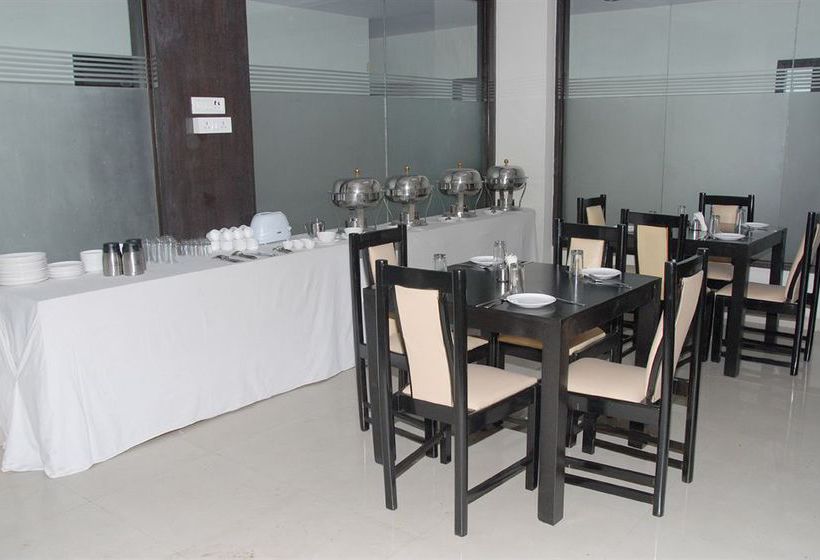 Hotel Enzo International 7