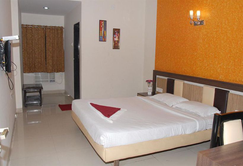 Hotel Enzo International 8