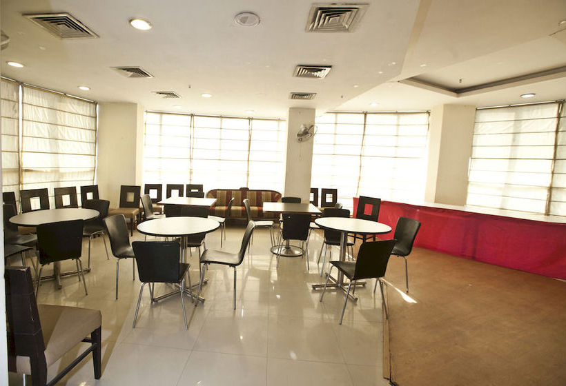 Hotel Oyo Rooms Shakti Khand Indirapuram 2