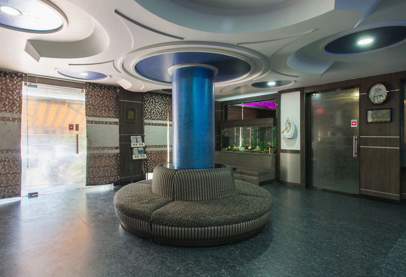 Hotel Oyo Rooms Lal Kothi Shopping Center 15