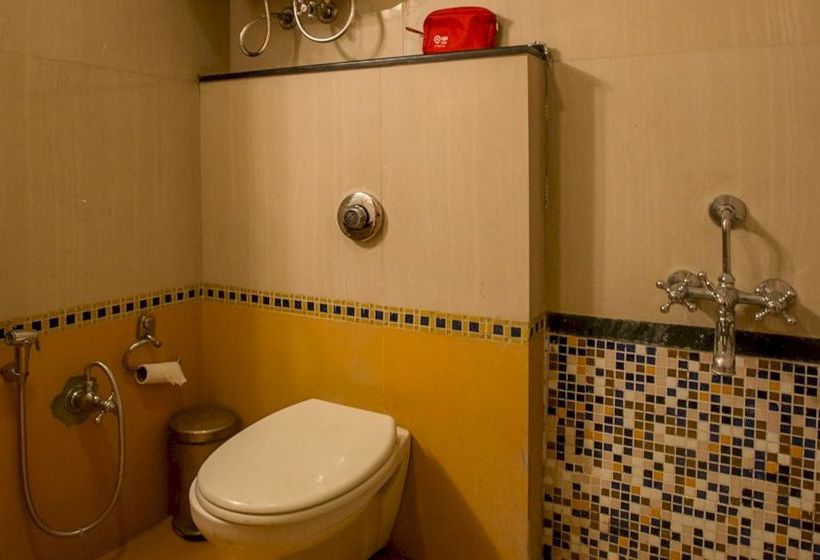 Hotel Oyo Rooms Lal Kothi Shopping Center 16