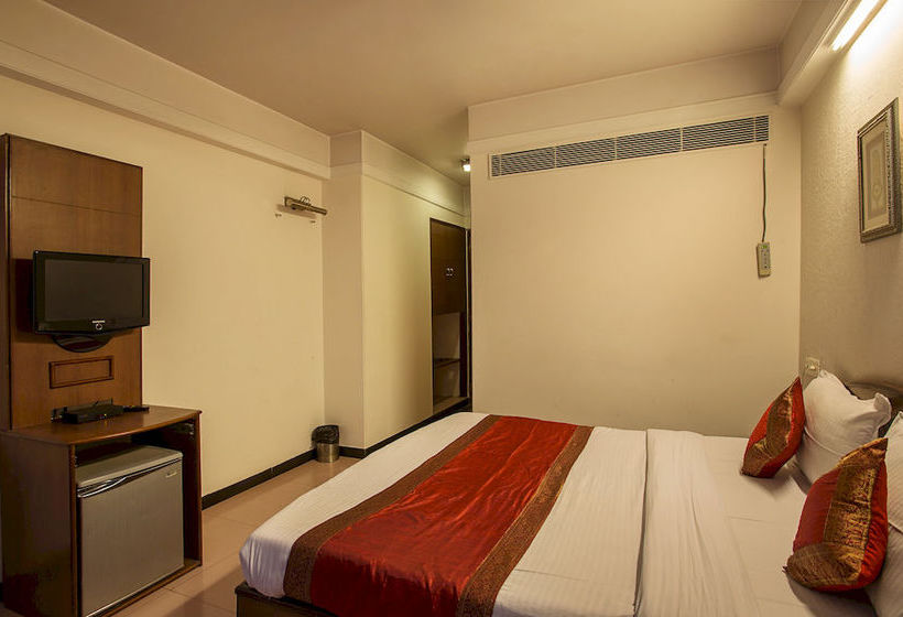 Hotel Oyo Rooms Lal Kothi Shopping Center 5