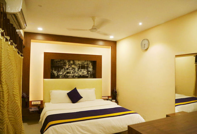 Hotel Oyo Rooms Kalighat Temple 2