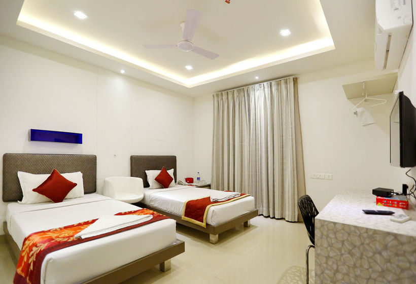 Hotel Oyo Rooms Q City Gachibowli 11