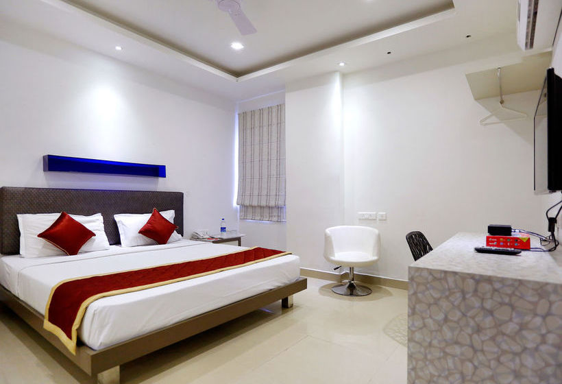 Hotel Oyo Rooms Q City Gachibowli 12
