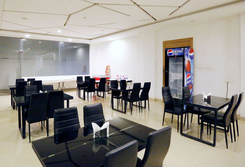 Hotel Oyo Rooms Q City Gachibowli 7