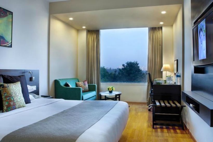 Lemon Tree Hotel Vadodra 11