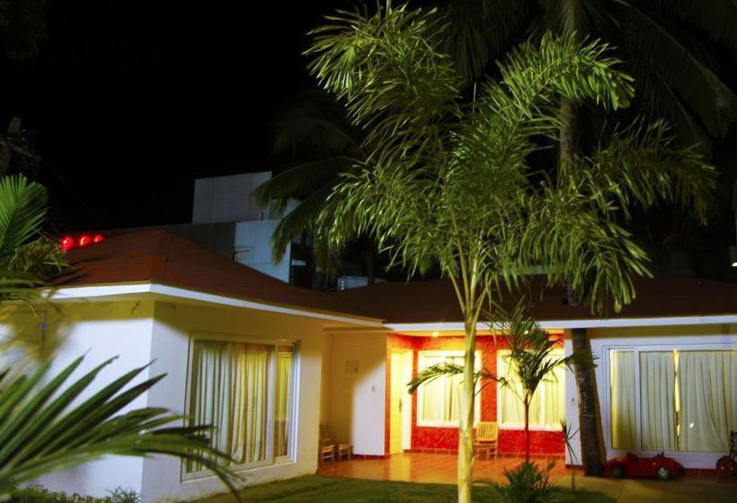 Hotel Paparazzi Resort 4