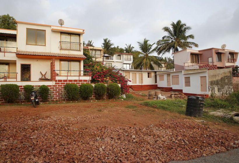 Hotel Abhishek Beach Resort & Spa 5