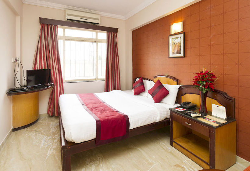 Hotel Oyo Rooms Jc Road 1