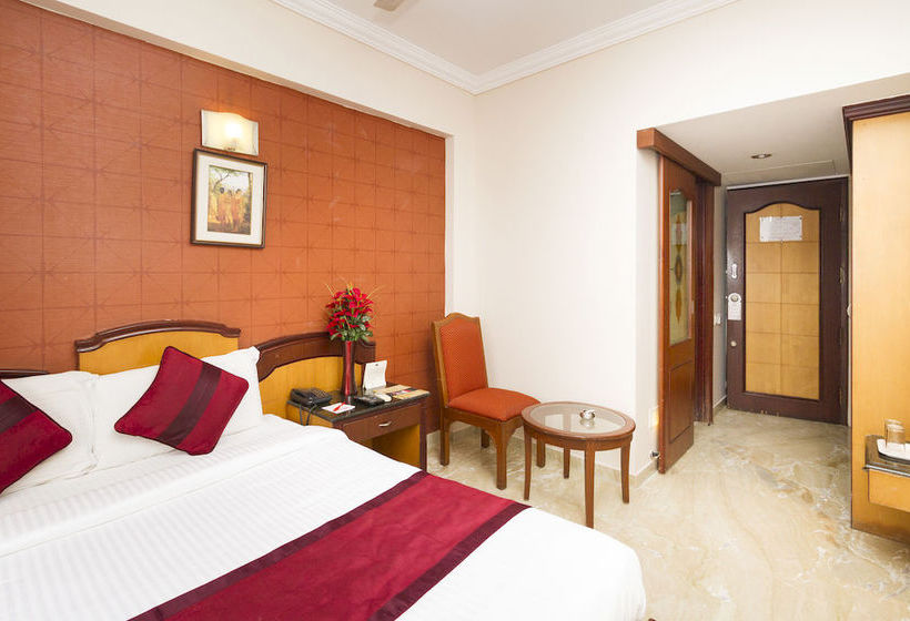 Hotel Oyo Rooms Jc Road 10