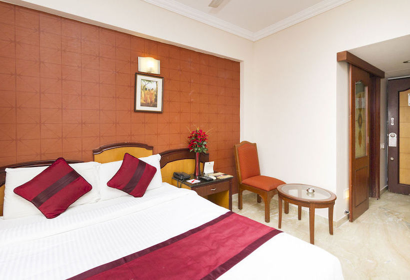 Hotel Oyo Rooms Jc Road 13