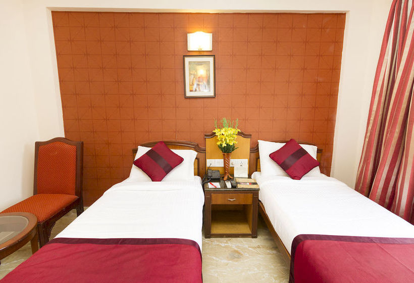 Hotel Oyo Rooms Jc Road 6