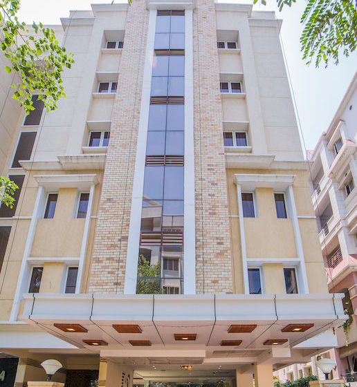 Hotel Oyo Premium Hyderabad Whitefield 18