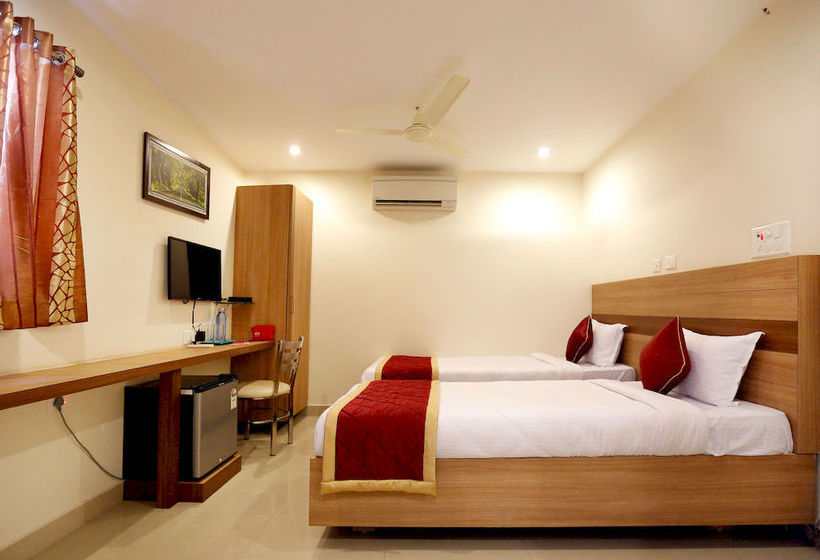Hotel Oyo Rooms Gachibowlimiyapur Road
