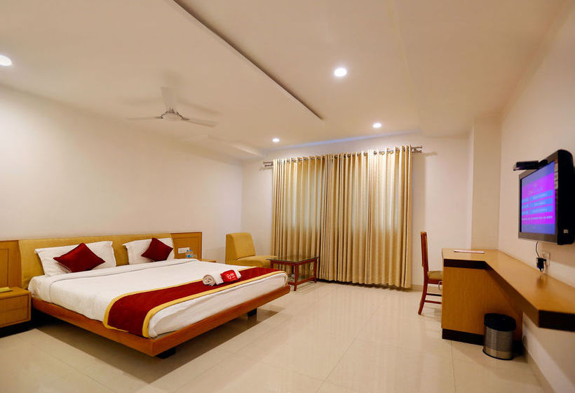 Hotel Oyo Rooms Gachibowlimiyapur Road 13